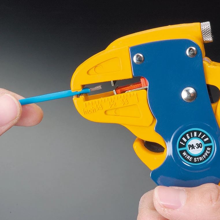 ENGINEER PA30 Adjustable Wire Stripper